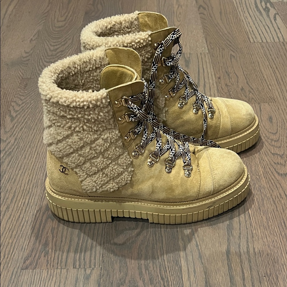 CHANEL Tan Shearling Winter Boots
